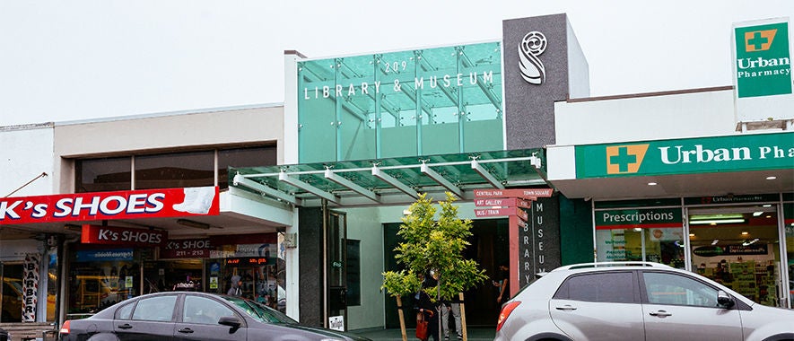 The outside of Papakura Library.