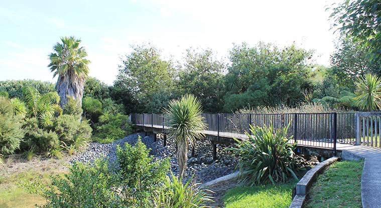 98 Pinecrest Drive - Section of the boardwalk. Photo credit: M Loubser.