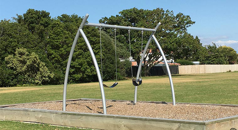 Alan Wood Reserve – Swing set. Photo credit: S Hulse.