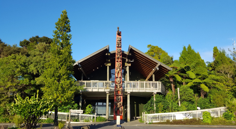 Arataki Visitor Centre, Waitākere Ranges Regional Park - the pou (post) standing as a guardian to Arataki.