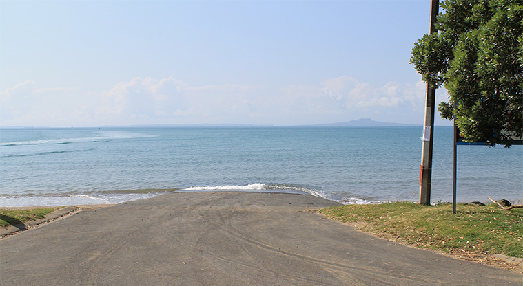 Arkles Bay Beachfront Reserve - Boatramp. Photo credit: M Loubser.