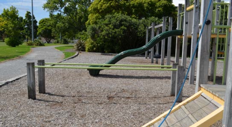 Bayswater Park – Parallel bars and slide.