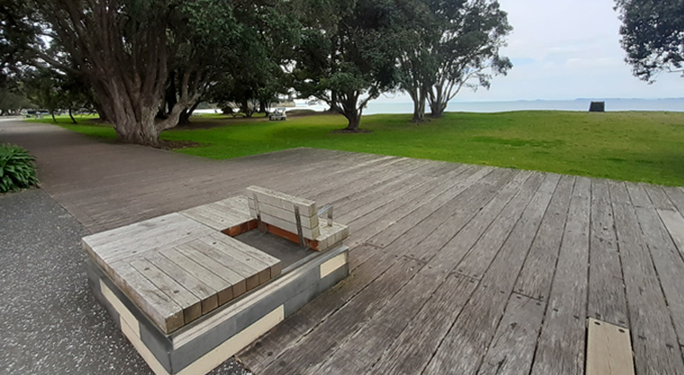 Browns Bay Beach Reserve - Large wooden seating structure. Photo credit: T Hodder.