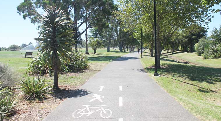 Keith Hay Park - A shared path cycleway runs through the park.