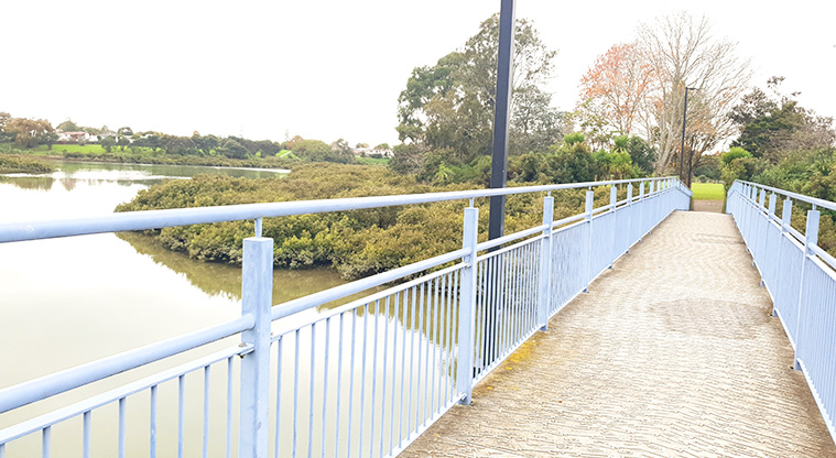 Ken Maunder Park - Bridge over the estuary.
