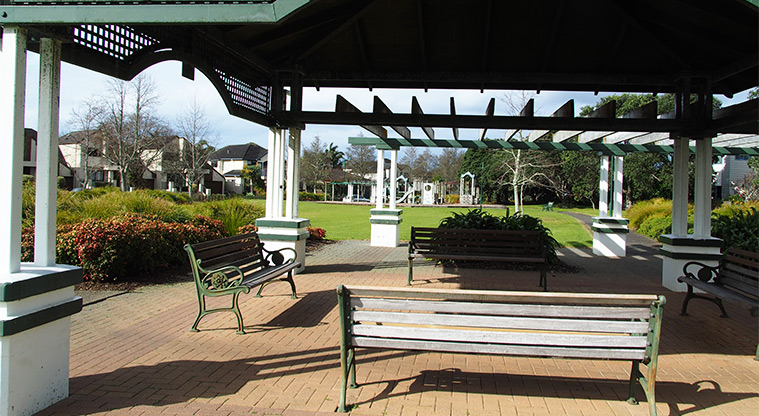 Lone Tree Park - Covered area with seating. Photo credit: Tracey Hodder.