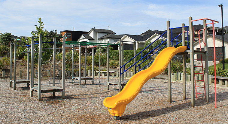 Major Henry Greens - Playground with climbing equipment and a slide. Photo credit: M Loubser.