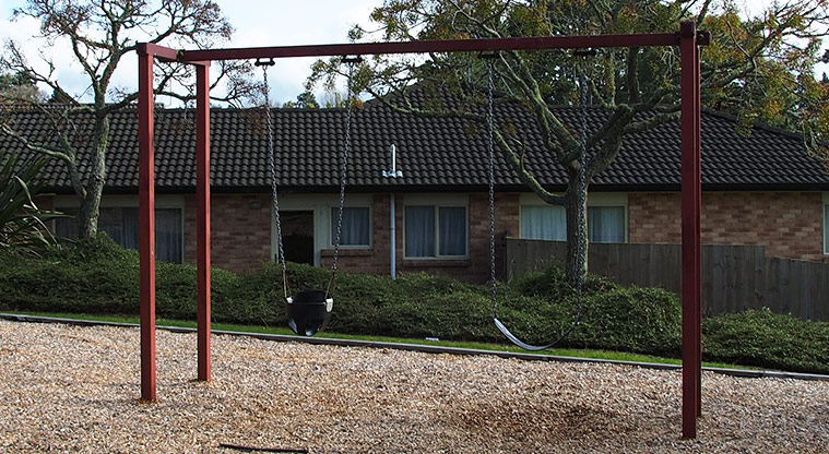 Mānutewhau / Manutewhau Reserve - Swings. Photo credit: Tracey Hodder.