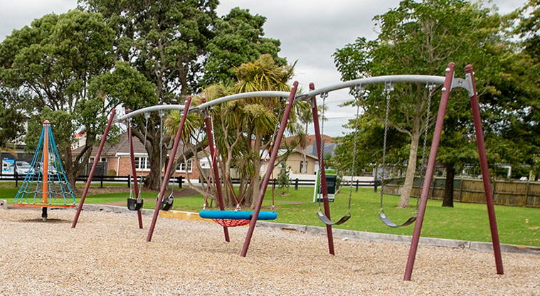 May Road War Memorial Park - Set of five swings, including a basket swing.