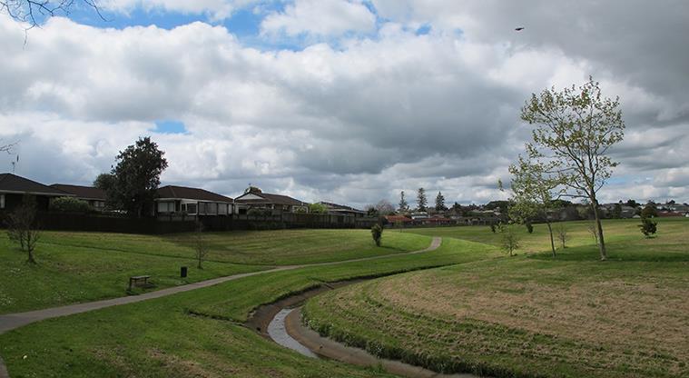 Millhouse Park - a section of the Cascades Path running along one end of the park.