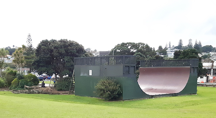 Onehunga Bay Reserve - Skate ramp.