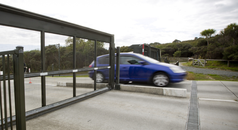 Shakespear Regional Park - The automatic gate of the 1.7 km long pest-proof fence.