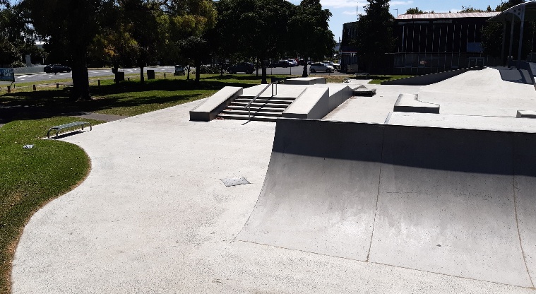 Te Pai Park - Section of skatepark with large trees on the left side. Photo credit: Tracey Hodder.