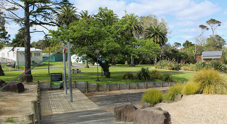 Tūī Glen Reserve - The start of the double flying fox with a small raised deck.