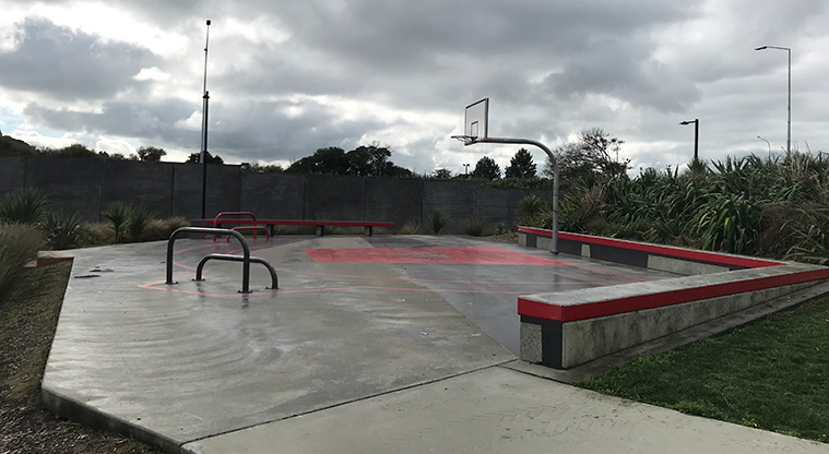 Valonia Reserve - Basketball court.