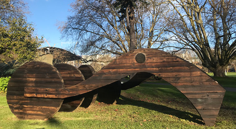 Victoria Park - Wooden sculpture.