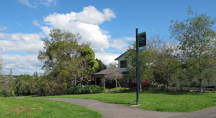 Wakaaranga Creek Reserve - Sign at the Palmyra Way entrance to the reserve.