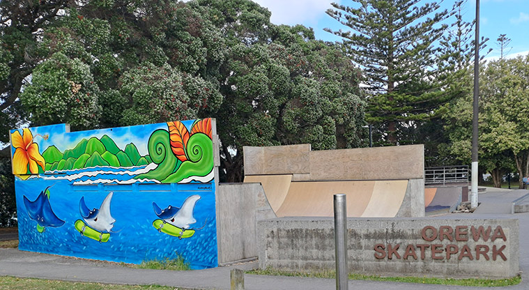 Western Reserve - Entrance to the skate park with a brightly coloured mural featuring stingray on skate boards on the end of the half pipe. Photo credit: M Johnston.