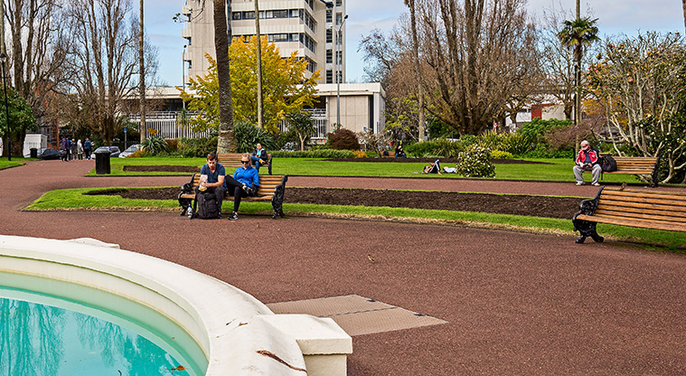 Albert Park Path - Seating by the central fountain.