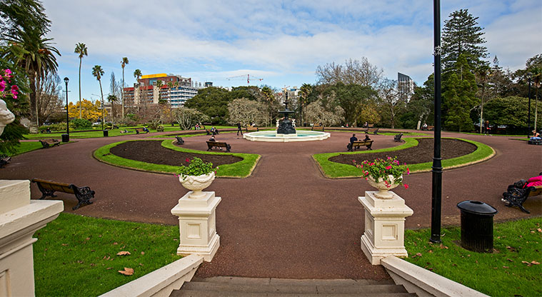 Albert to Myers Urban Ngahere Path – Section of the path through Albert Park.