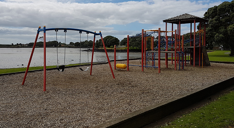 Ambury to Waikaraka Path - Playground near the Mangere Boating Club on Kiwi Esplanade Reserve.