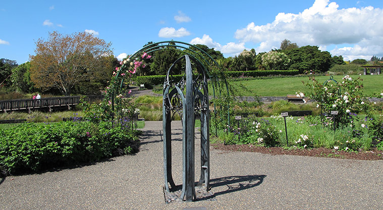 Botanic Gardens West Sculpture Path - Samantha Lissette, Rose Cathedral (2008)