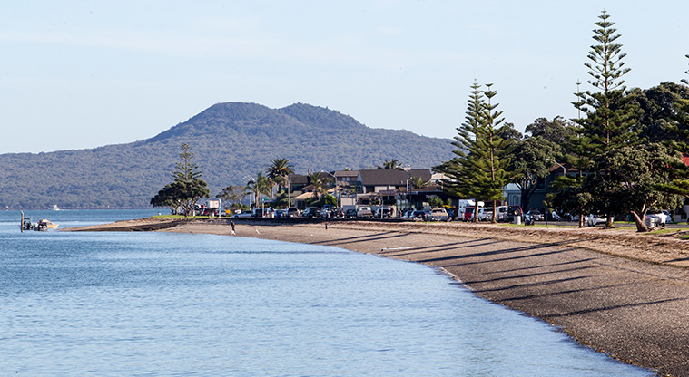 Bucklands Beach Path - View of Rangitoto