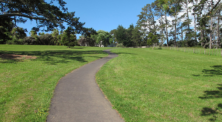 Churchill Park Path - Path section from Kinsale Avenue.