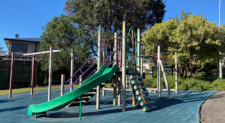 Clearwater Cove Path - There is a playground at Wisely Road.