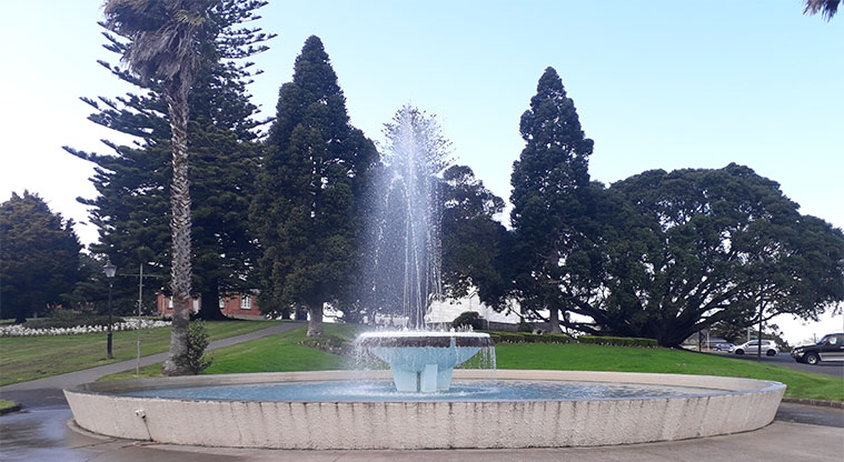 Coast to Coast Path (Cornwall Park to Manukau Harbour) – Water fountain at Jellicoe Park.