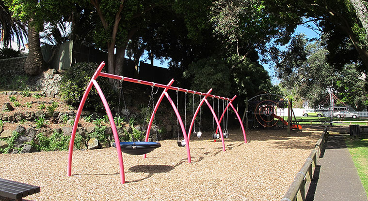 Dominion Road Loop Path - Bellevue Reserve playground.