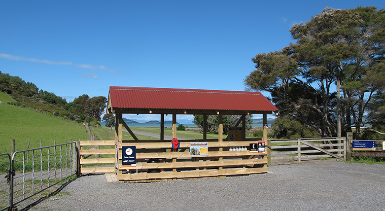 Duder Duck Bay Path - Start point adjacent to the car park.