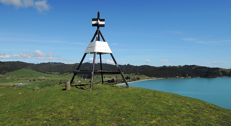 Duder Farm Path - Trig station – great views