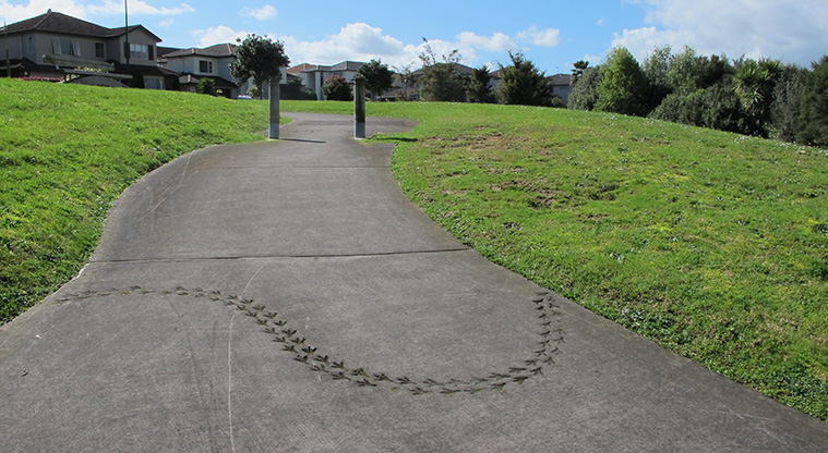 Flat Bush Path - Discover the bird feet in the concrete.