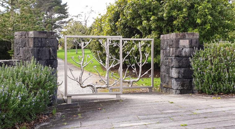 Greenhithe to Wharf Path - Artistic gates at the entrance to Wainoni Park.