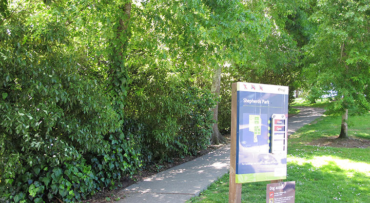 Hellyers Creek Path - Path start near Shepherds Park playground.