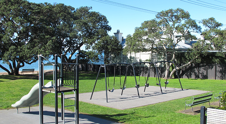 Narrow Neck to Devonport Path - The playground at Bath Street Reserve.