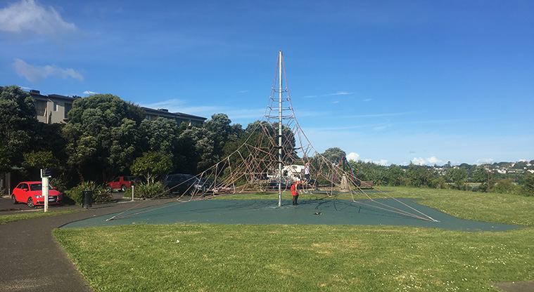 Newmarket to Thomas Bloodworth Path - The playground at Newmarket Park.