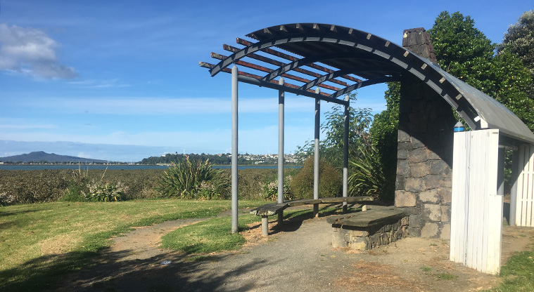 Newmarket to Thomas Bloodworth Path - A view of Rangitoto Island from Shore Road Reserve.
