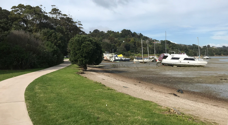 Okahuiti Path - The path leads past the Boating Club hard stand to the Ostend playground.