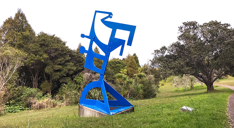Oneroa Art Path - Rangitu III by Para Matchitt is the first large sculpture you’ll see in Alison Park.