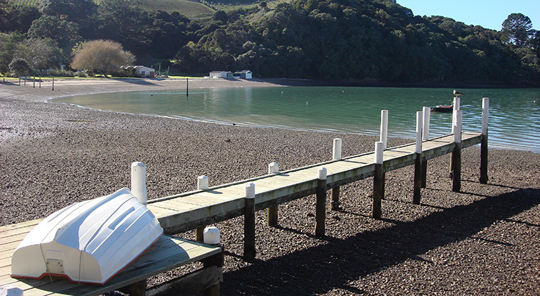 Orapiu to Pearl Bay Path - The path begins at the end of the road at Orapiu, by the wharf.