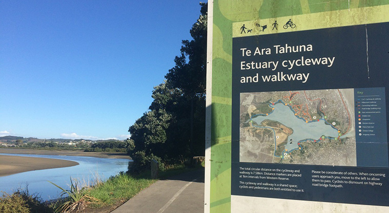 Te Ara Tahuna / Ōrewa Estuary Path - Start of the path, follow the Te Ara Tahuna Estuary cycleway and walkway from Western Reserve.