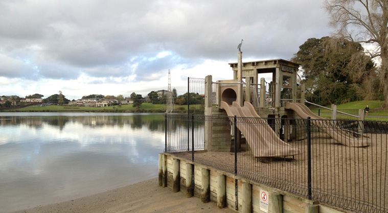 Panmure Basin Path - View of the path from the playground.