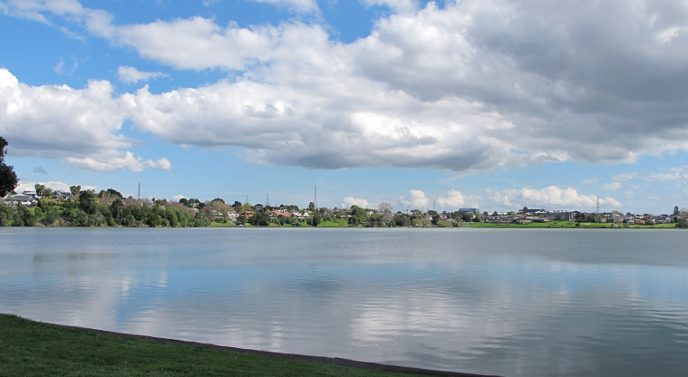 Panmure Basin Path - View from Lagoon Drive of the Panmure Basin.