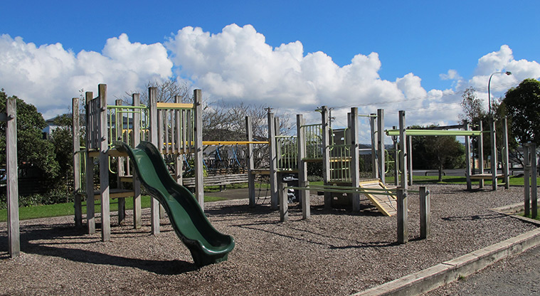 Takapuna to Devonport Path - Playground in Bayswater Park.
