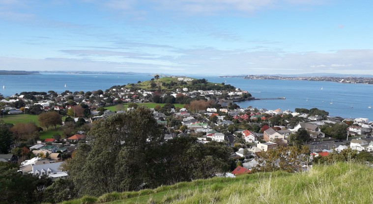 Takarunga / Mt Victoria Path - View looking east to Maungauika / North Head.