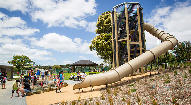 Waterview Heritage Path - Start at the Waterview playground