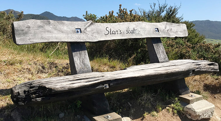 Whangapoua Lookout Path - Stan’s seat.